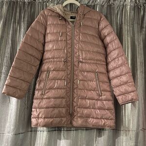Kenneth Cole Women Puffer Jacket Mid length.Size M